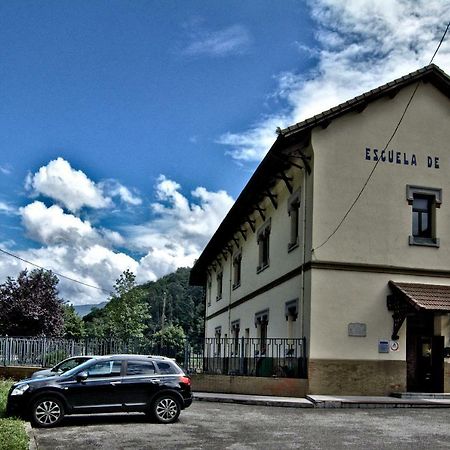 Albergue Juvenil De Bustiello Bustiello  Εξωτερικό φωτογραφία